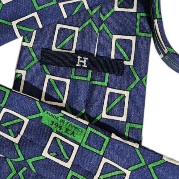 HERMÈS VINTAGE Men's 100% Silk Necktie LUXURY 394 EA Blue Geometric W:3.7" EUC - Picture 3 of 3
